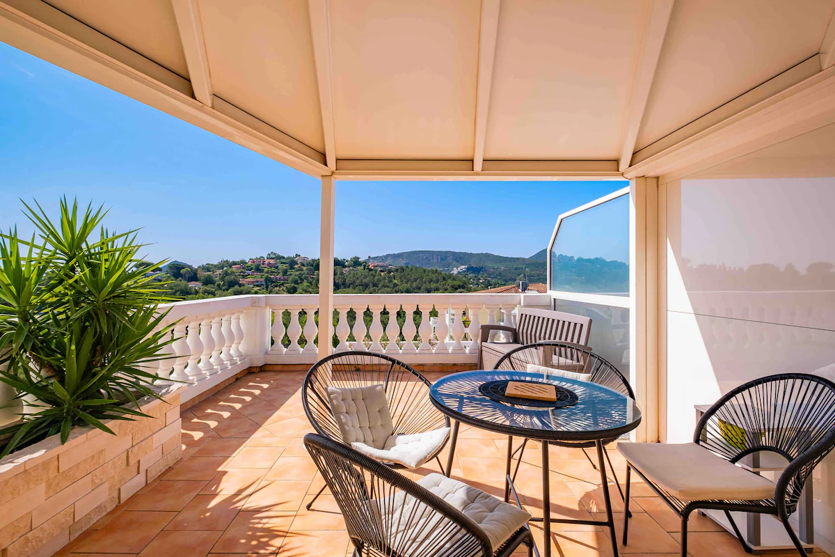 Luxury French Riviera villa